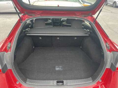 2020 Toyota Prius LE