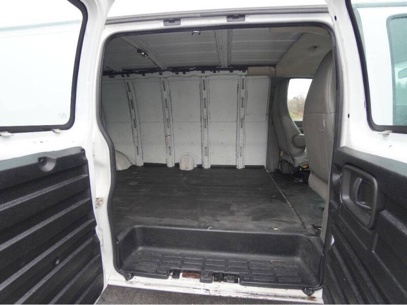 2016 Chevrolet Express 2500