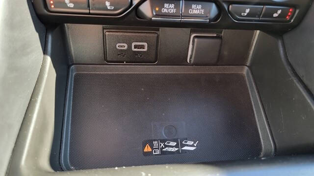 2023 Chevrolet Suburban Z71