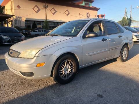 2005 Ford Focus for sale at HOUSTON SKY AUTO SALES in Houston TX
