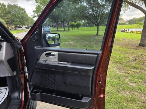 2017 Ford Expedition EL XLT