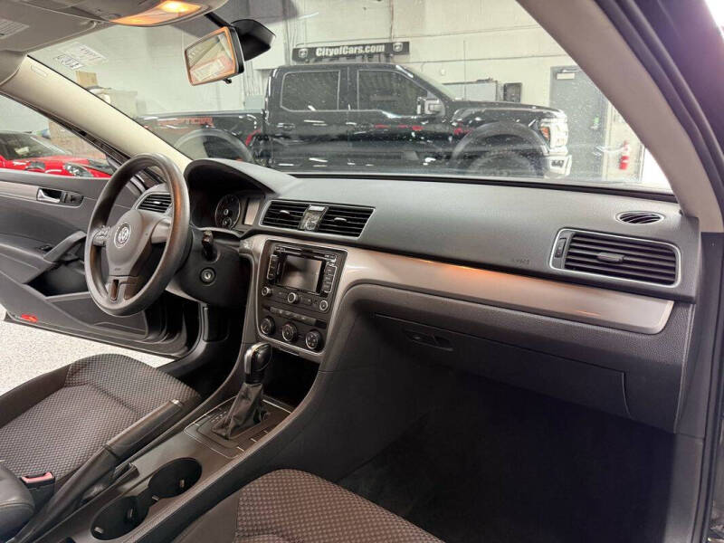 2014 Volkswagen Passat