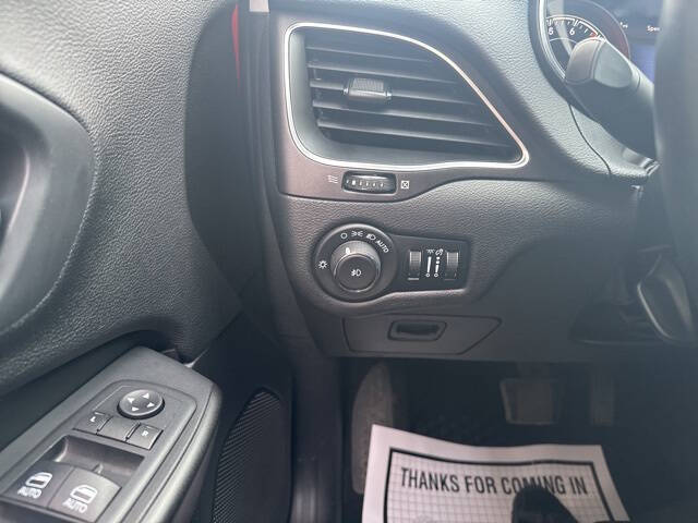 2019 Jeep Cherokee Trailhawk