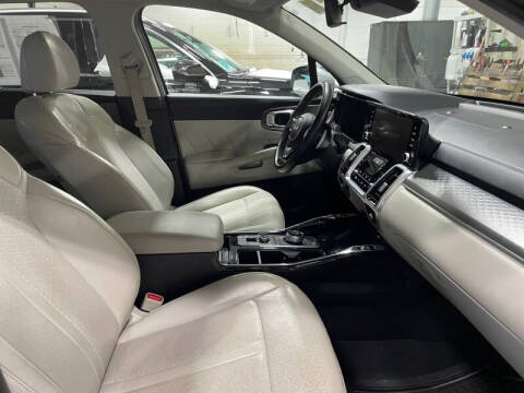 2022 Kia Sorento Plug-In Hybrid SX