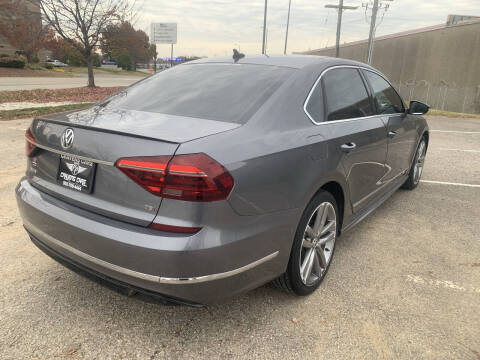 2017 Volkswagen Passat 1.8T R-Line