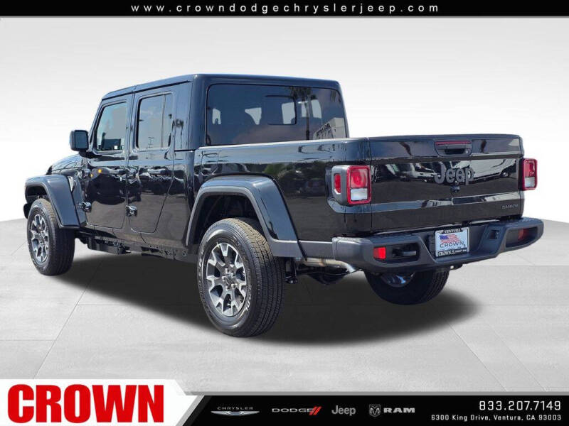 2026 Jeep Gladiator Sahara
