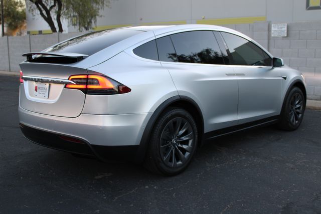 2018 Tesla Model X 18