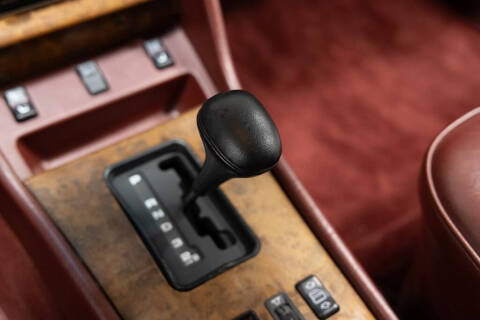 1988 Mercedes-Benz 560-Class 560 SEL