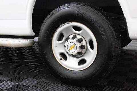 2023 Chevrolet Express 2500