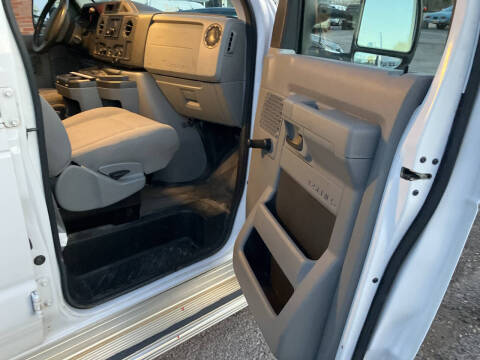 2011 Ford E-Series E-250