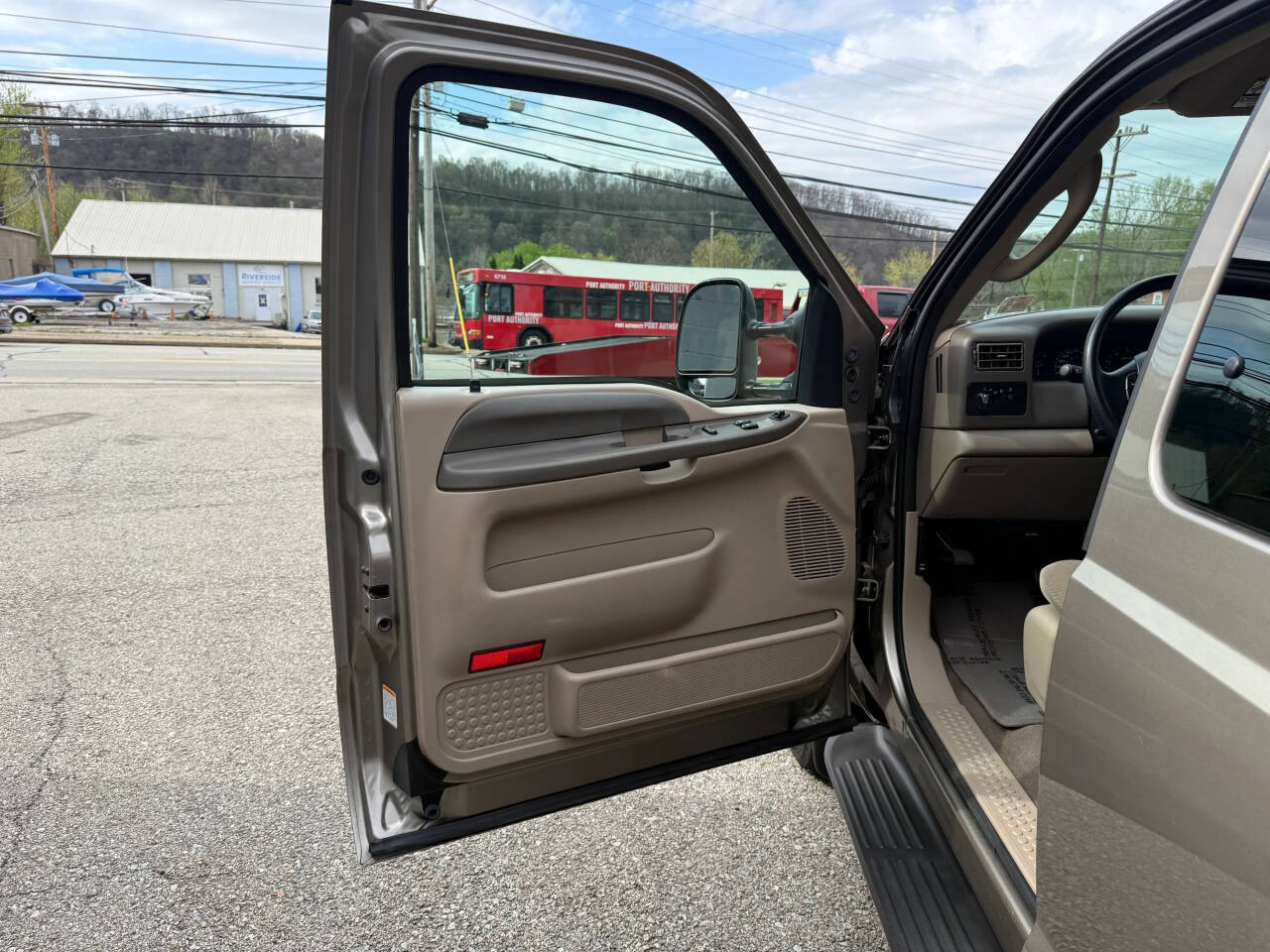 2003 Ford F-250 Super Duty 19