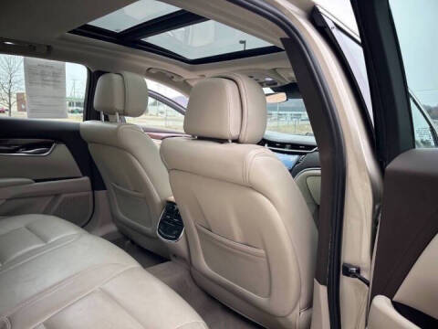 2014 Cadillac XTS Luxury Collection