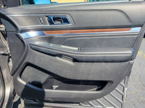 2017 Ford Explorer Limited