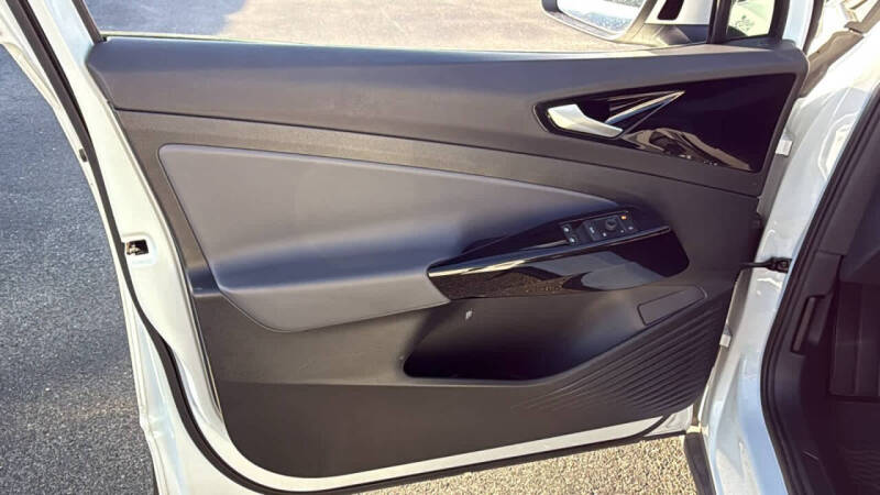 2021 Volkswagen ID.4 Pro