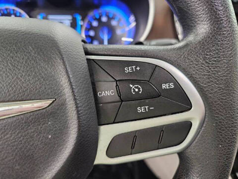 2017 Chrysler Pacifica Touring