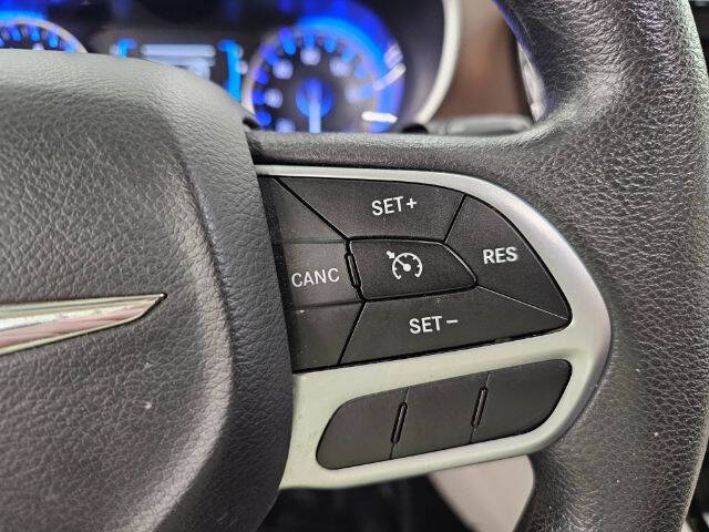 2017 Chrysler Pacifica Touring