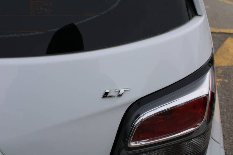 2018 Chevrolet Sonic LT Auto