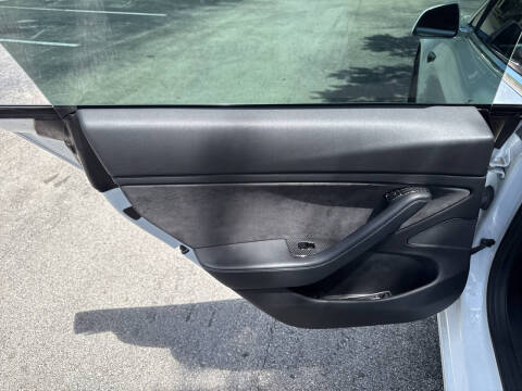 2018 Tesla Model 3 Performance
