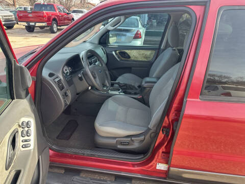 2005 Ford Escape XLT