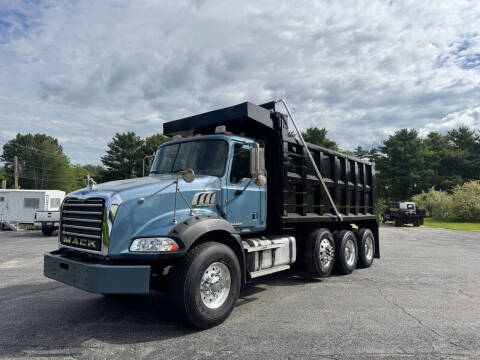 2013 Mack Granite