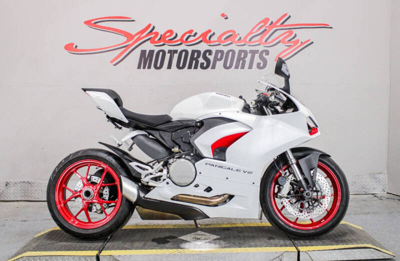 2021 Ducati Panigale V2