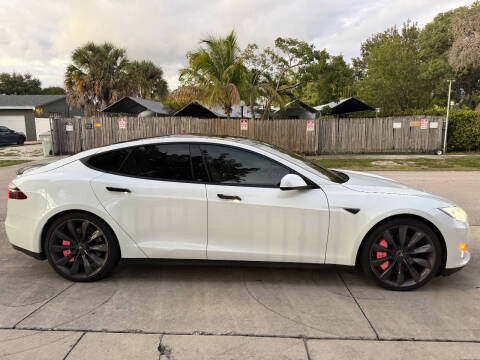 2013 Tesla Model S Performance