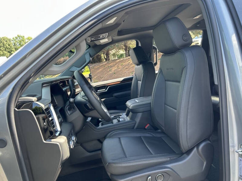 2025 GMC Sierra 2500HD