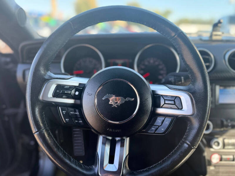 2021 Ford Mustang