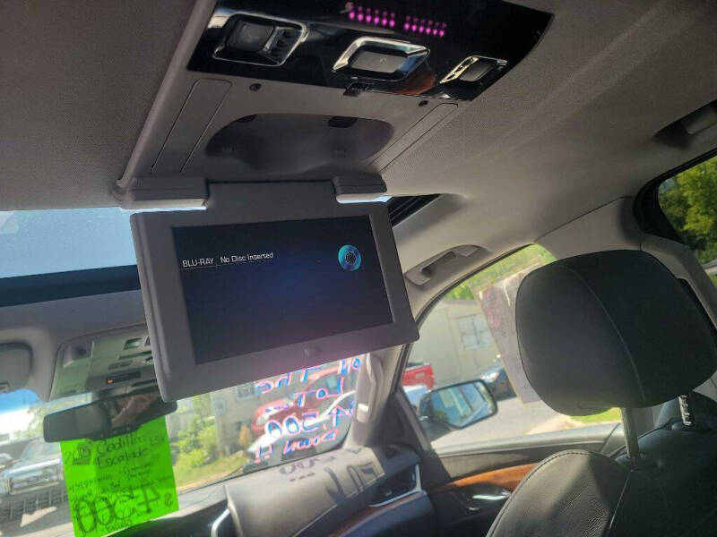 2015 Cadillac Escalade ESV Premium