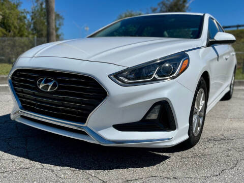 2019 Hyundai Sonata for sale at JT AUTO INC in Oakland Park FL