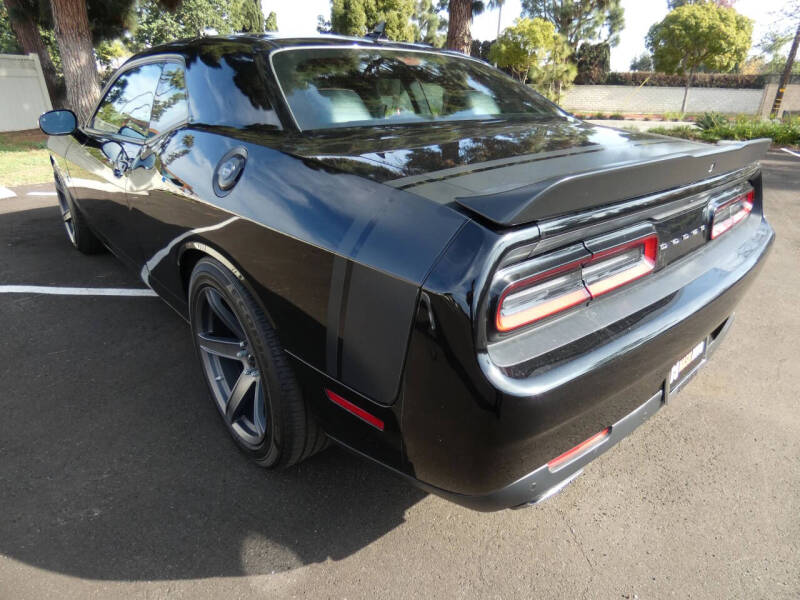 2017 Dodge Challenger