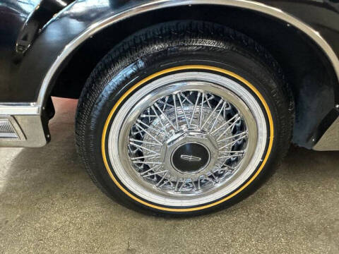 1981 Lincoln Mark VI
