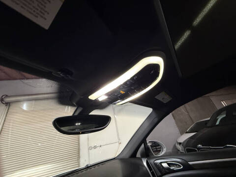 2016 Porsche Cayenne S E-Hybrid