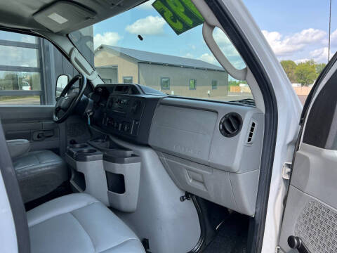 2012 Ford E-Series E-350 SD