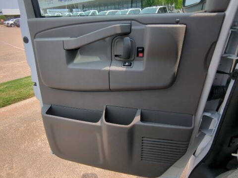 2025 Chevrolet Express 2500