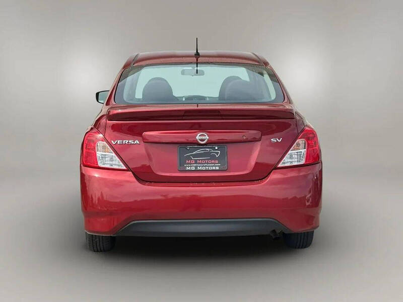 2018 Nissan Versa