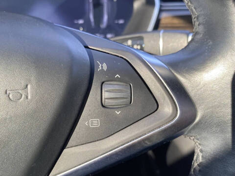 2016 Tesla Model S 70