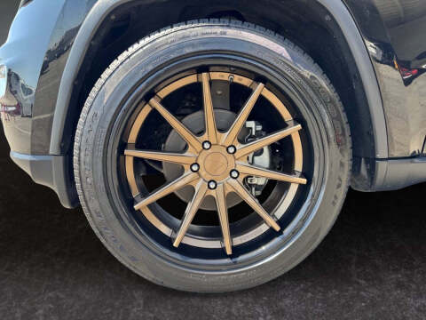 2018 Jeep Grand Cherokee Laredo