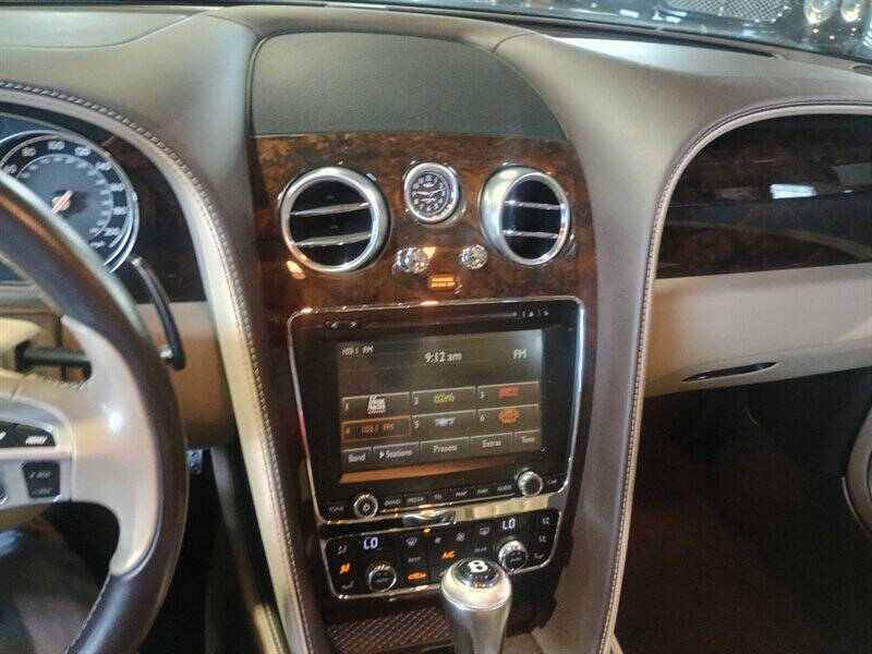2013 Bentley Continental 39
