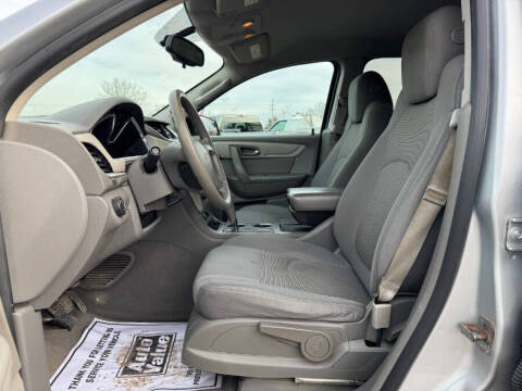 2013 Chevrolet Traverse LS