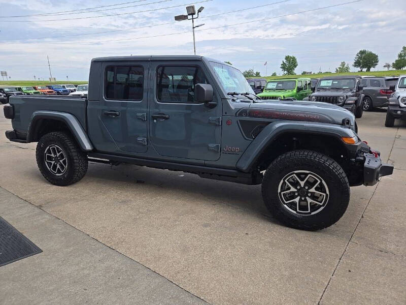 2026 Jeep Gladiator Shadow Ops