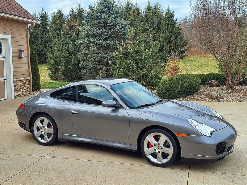 2004 Porsche 911 Carrera 4S