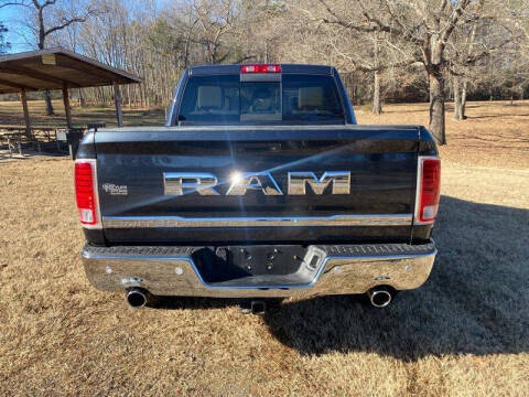 2017 RAM 1500 Laramie