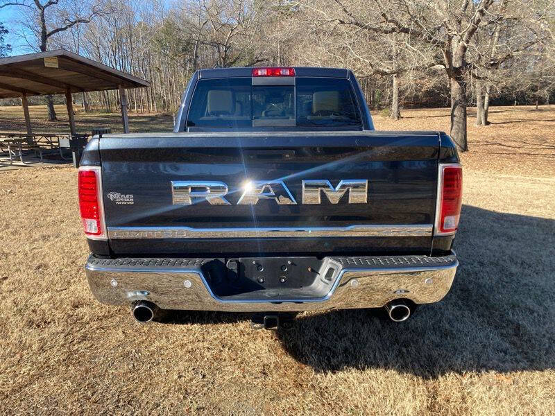 2017 RAM 1500 Laramie