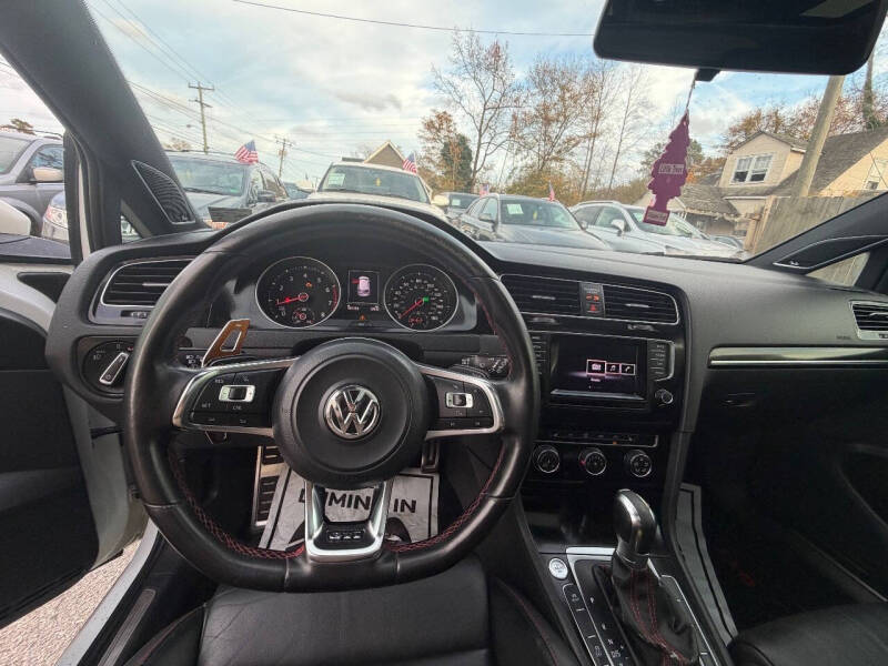2015 Volkswagen Golf GTI SE