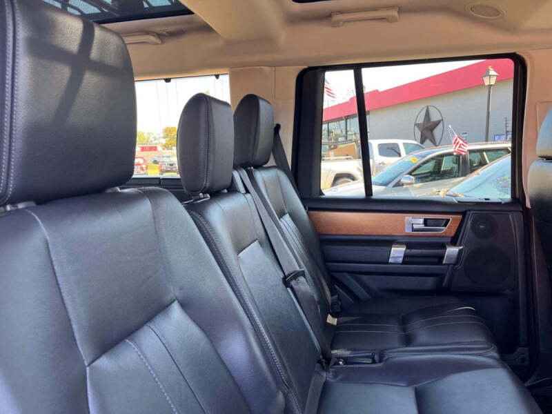 2015 Land Rover LR4 HSE