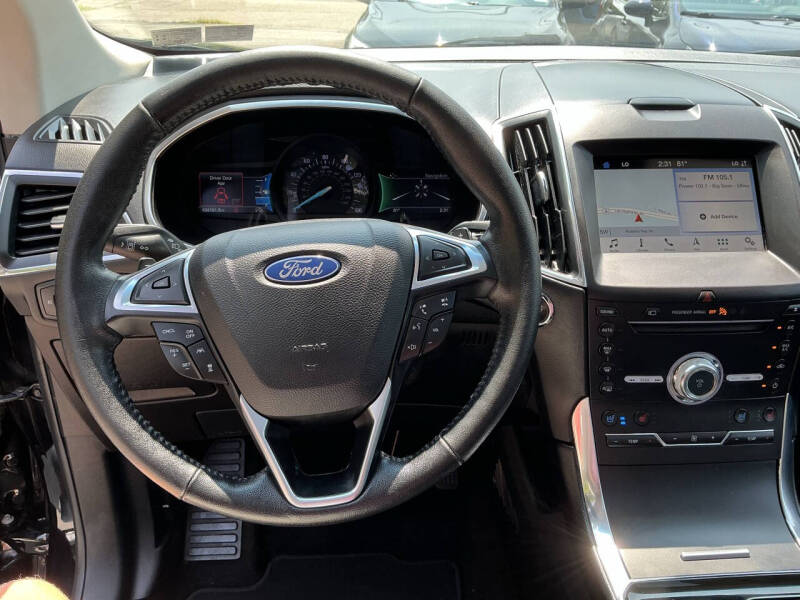 2019 Ford Edge Titanium