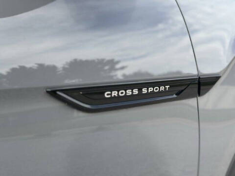 2023 Volkswagen Atlas Cross Sport V6 SEL R-Line Black 4Motion