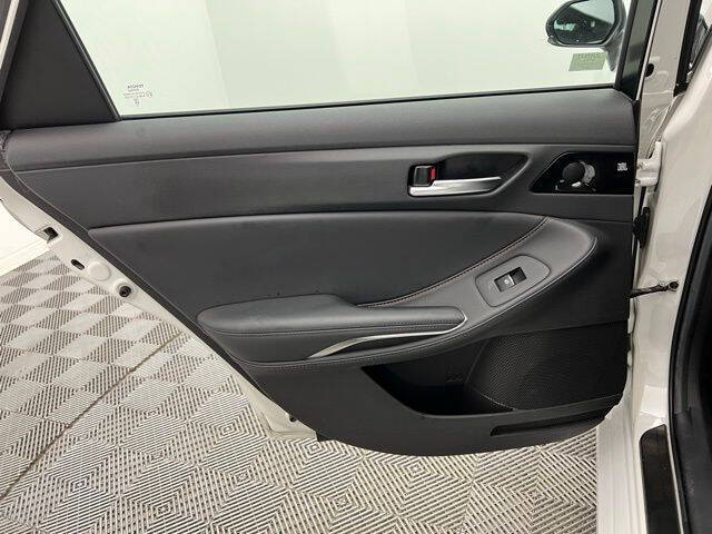 2021 Toyota Avalon XSE Nightshade