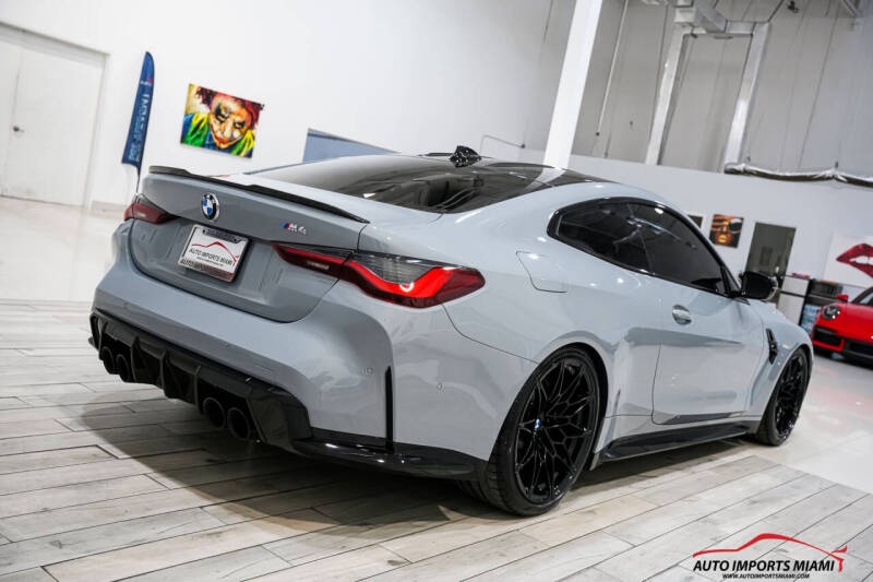 2022 BMW M4